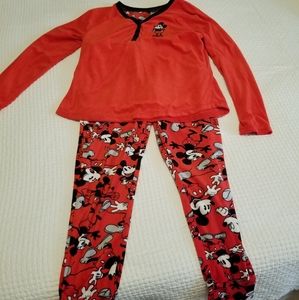 Disney Mickey Mouse pajama set